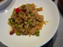 -吴越荣记苏州菜·松鼠桂鱼100%活鱼现做(斜塘老街店)