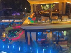 -Tipsy Bar•屋顶露台酒吧&水烟吧