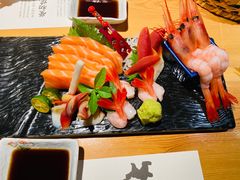 -萤初高端日料王(曲江银泰店)