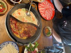 -萍姐火锅·公路夜市(武汉首店)