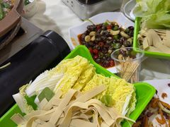 -江湖亮亮蒸虾大排档烤全羊清真(武汉总店)