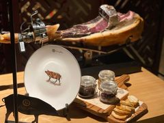 西班牙伊比利亚火腿-恰餐厅及酒吧 CHAR Bar & Grill (北京丽都皇冠假日店)