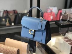 -COACH蔻驰(银泰店)