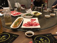 -龙聚德北京烤鸭(沙坪坝华宇A馆店)
