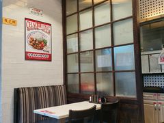 -潮庭港式茶餐厅·熊仔奶茶(同济广场店)