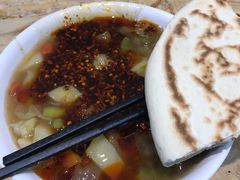 -马光荣肉丸糊辣汤(边东街店)