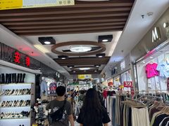 -广州白马服装市场