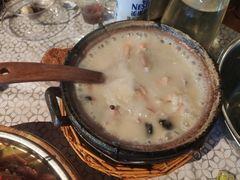 -云晓光头烧烤吧(川沙绿地店)