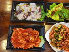 -韩风烤牛肉冷面店