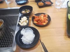 -肉甲韩国木炭烤肉(新壹街1店)