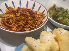 -黄记煌三汁焖锅(新佳丽江汉路店)