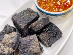 油炸臭豆腐-新新湘菜馆(新中街二条店)