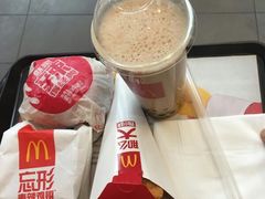 -麦当劳(乳山路店)