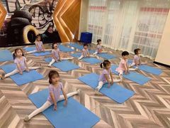 -艺彩童馨舞蹈培训学校(西湖道校区)