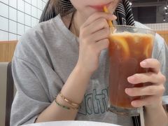 猛火干炒牛河-樂麗餐室 · 本地茶餐廳(扬名广场店)
