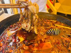 -鸿顺老铁锅美蛙鱼府(解放碑店)