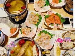-雍和会海鲜姿造自助(湖东路店)