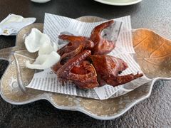 -蝴蝶里·粤菜·点心(滨江龙湖店)