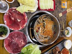 -乳仔牛牦牛汤锅 烤羊排(松潘古城店)