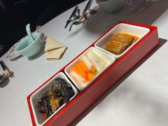 -小河盐帮·私家菜·烤鸭(三元桥·霄云路店)