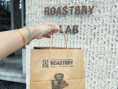 -Roast8ry Coffee Lab