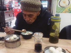 -吃不亏特色包子(三峡广场店)