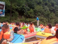 -龙井峡漂流
