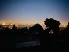 -鬼笑石后山停车场