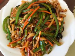 -相聚青山餐厅(阎河路店)