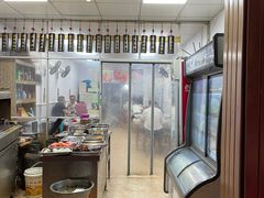 -谭记十三香手抓小龙虾(龙王庙店)