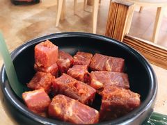 -秋香家韩式炭火烤肉(磐石路店)