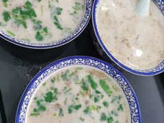 羊肉汤（多肉）-穆得·老周家牛肉烧饼(普利街店)