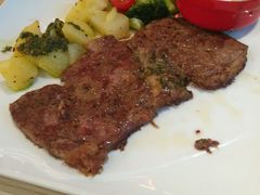 -必胜客(东大桥店)