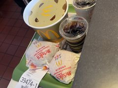 -麦当劳(假日广场店)