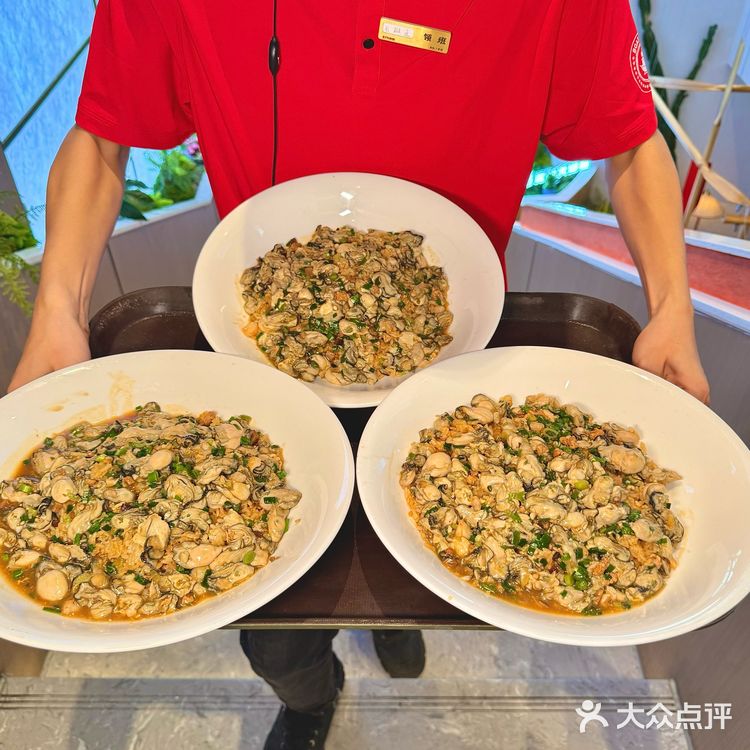 好好吃啊.... 来三亚5天吃了3次的大排档！