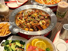 -胖哥俩肉蟹煲(济南世茂国际广场店)