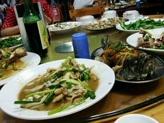 -庄姐川味海鲜B栋2排2号(万人海鲜广场火车头店)