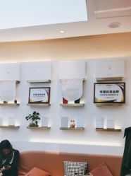 -万阡国际专业祛斑·祛痣·祛疤连锁