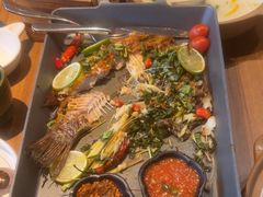 -云海肴·汽锅鸡·云南菜(天山百盛优客店)