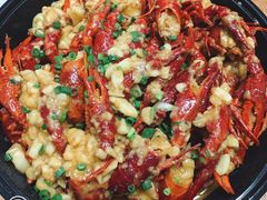 -虾蟹阁小龙虾大闸蟹(文明路店)