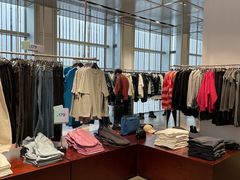 -URBAN REVIVO(深圳华润万象天地店)