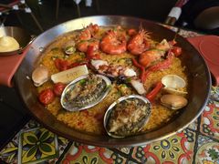 -BROWNSTONE布朗石西班牙餐厅(富城店)