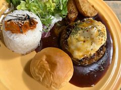 汉堡牛排-Cafe Alice咖啡爱丽丝(奥城店)