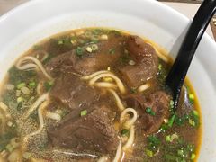 -玖伍牛肉面(敦南店)
