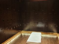 -新偶像健康汇•水疗SPA•豪华自助餐(世界城店)