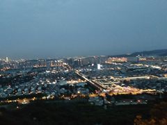 -灵岩山风景区