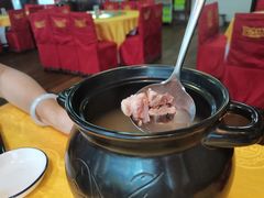-东方之猪四更烤乳猪(金垦总店)