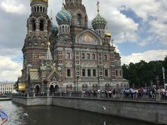 -滴血救世主教堂