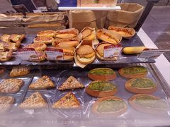 -巴黎贝甜(大宁国际商业广场店)