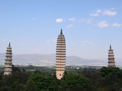 -三塔倒影公园